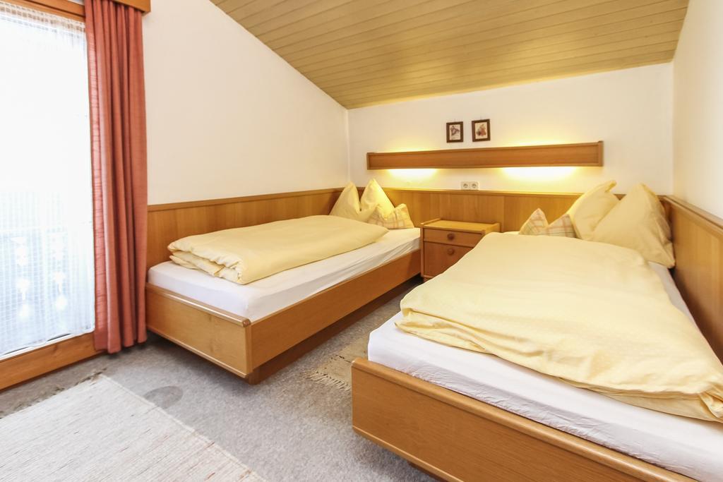 Gaestehaus Rass 로페르 외부 사진